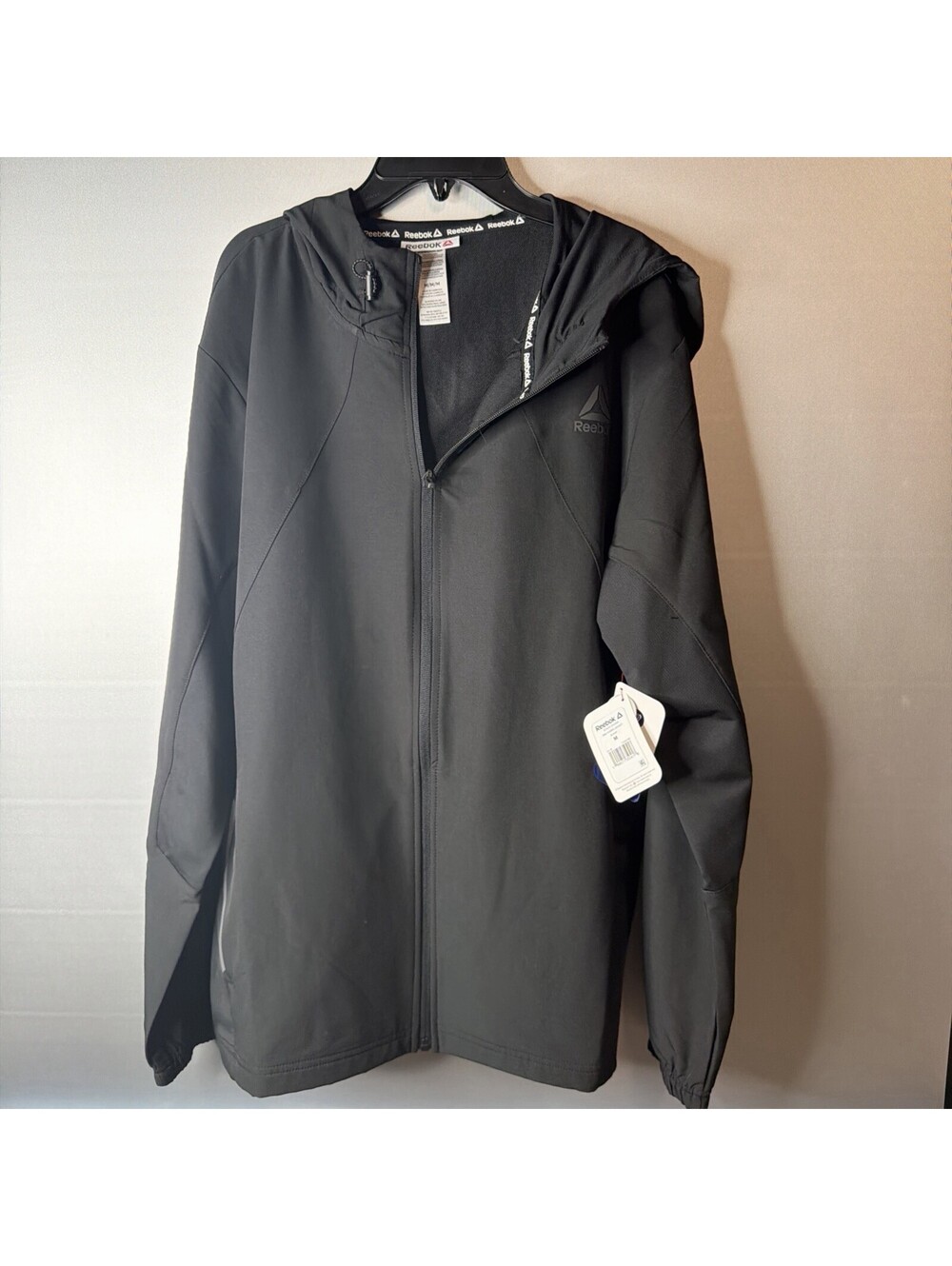 Reebok Hybrid Full Zip Mens Jacket Black NEW Sz Med Reflective Dry